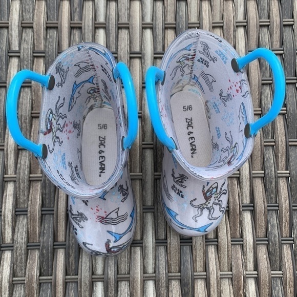 Zac & EVAN Toddler Rain Boots - Picture 14 of 17